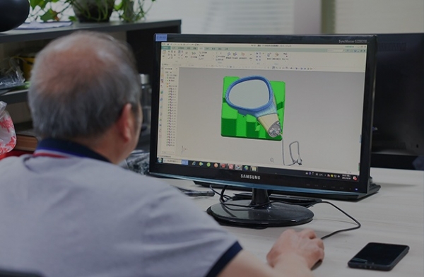 產(chǎn)品三維造型設(shè)計(jì)